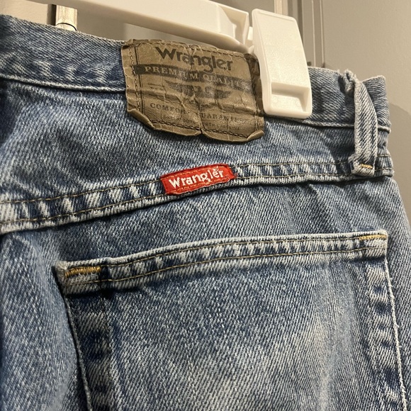 Wrangler Jeans Relaxed Fit - Picture 2 of 11